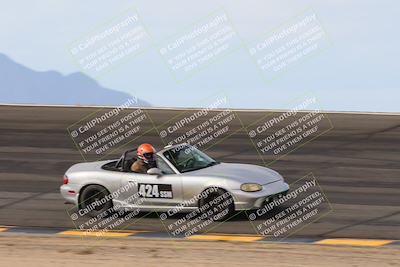 media/Jan-26-2025-SCCA SD (Sun) [[bcf61ed115]]/4-Women Novice/Session 1 (Turn 12-Bowl Combo)/